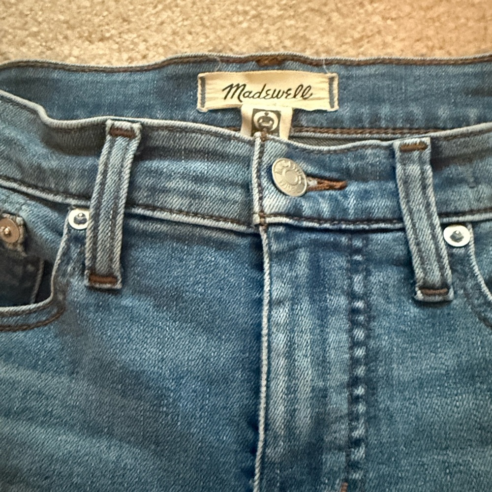 Madewell Straight Leg Jeans in Mid Blue Wash